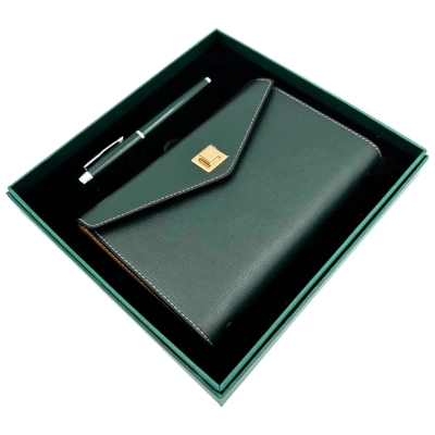 Elegancki Zestaw Upominkowy - Skórzany Notes z Długopisem w Pudełku Prezentowym