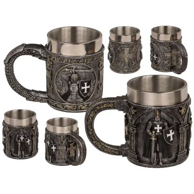 Kufel Rycerski - Średniowieczny Rycerz na Koniu