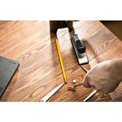 Kubek Golfowy z Dziurą, Piłeczką i Długopisem-Kijem