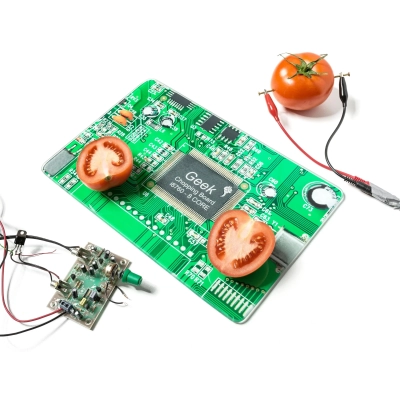 Komputerowa Deska do Krojenia - Szklana Płyta Główna dla Graczy