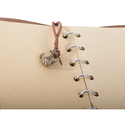 Notes Podróżnika - Retro Pamiętnik w Twardej Oprawie z Wymiennymi Kartkami