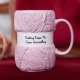 Kubek Włóczka z napisem "Knitting Keeps Me From Unravelling"