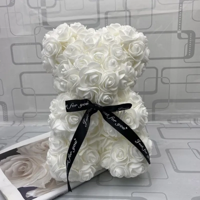 Biały Miś z Róż - 25 cm + Pudełko na Prezent